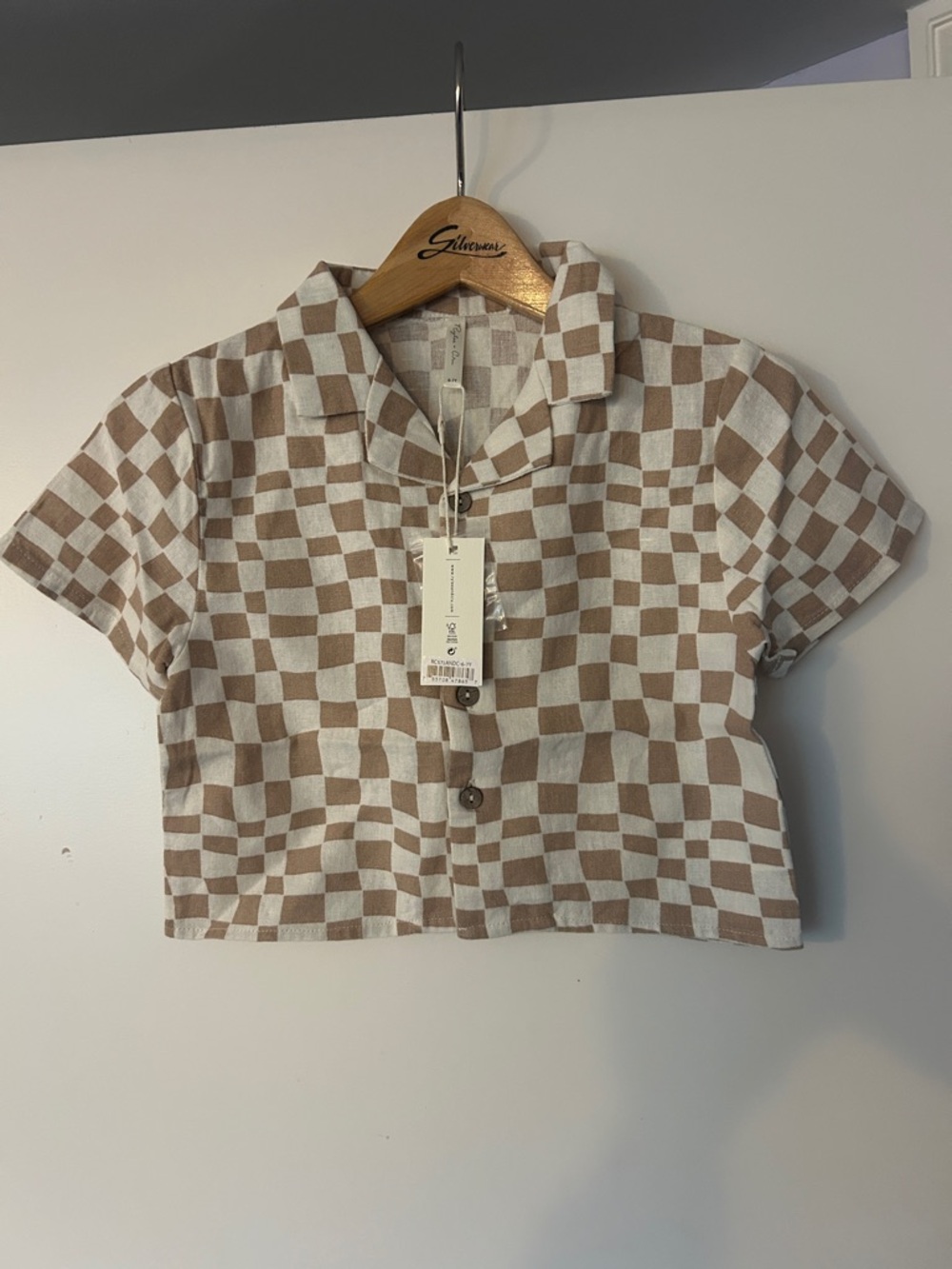 Rylee + Cru Beige and White Checkerboard Crop Button-Down